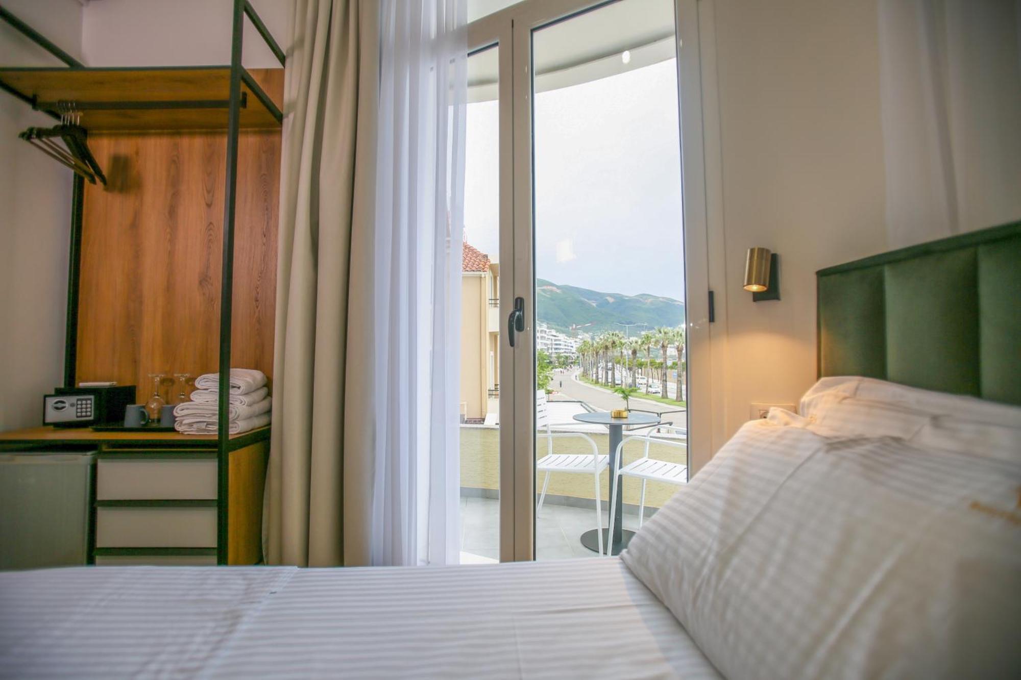 Vala Boutique Hotel Vlorë 외부 사진